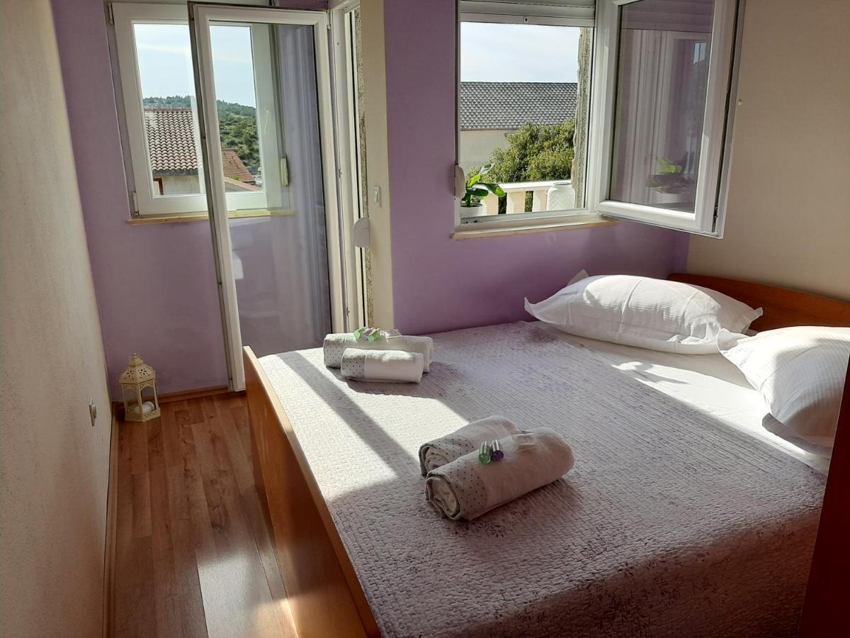 Holiday Beach House Appartement Grebaštica Buitenkant foto
